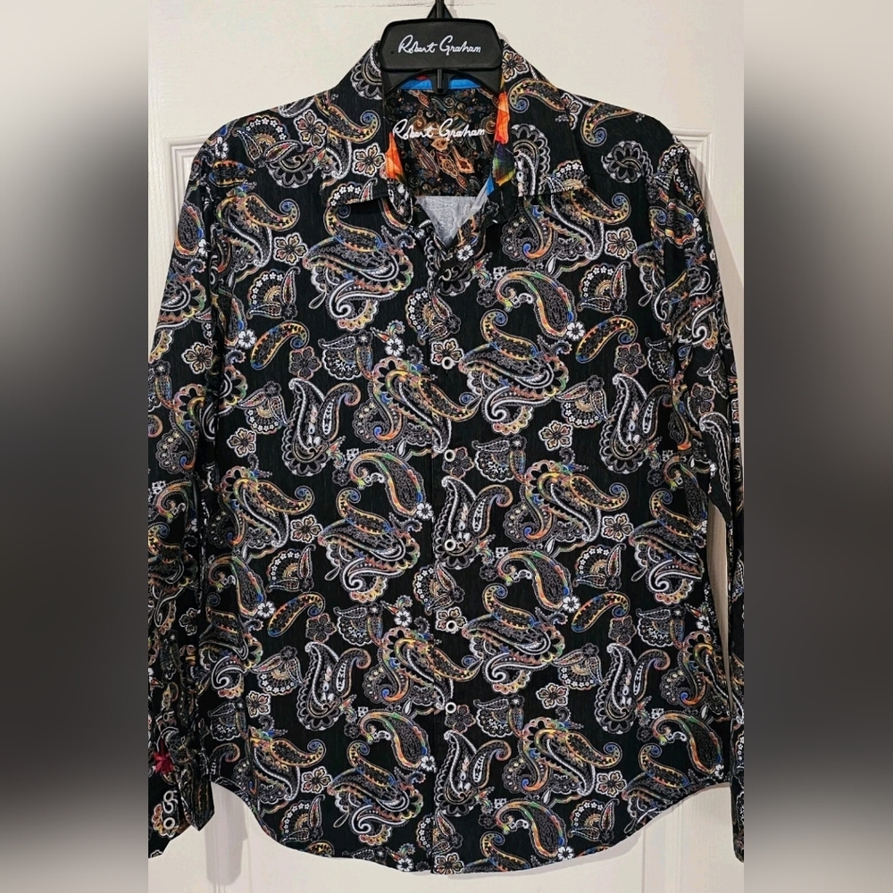 Robert Graham Multicolor Paisley Shirt Size M New Without Tags